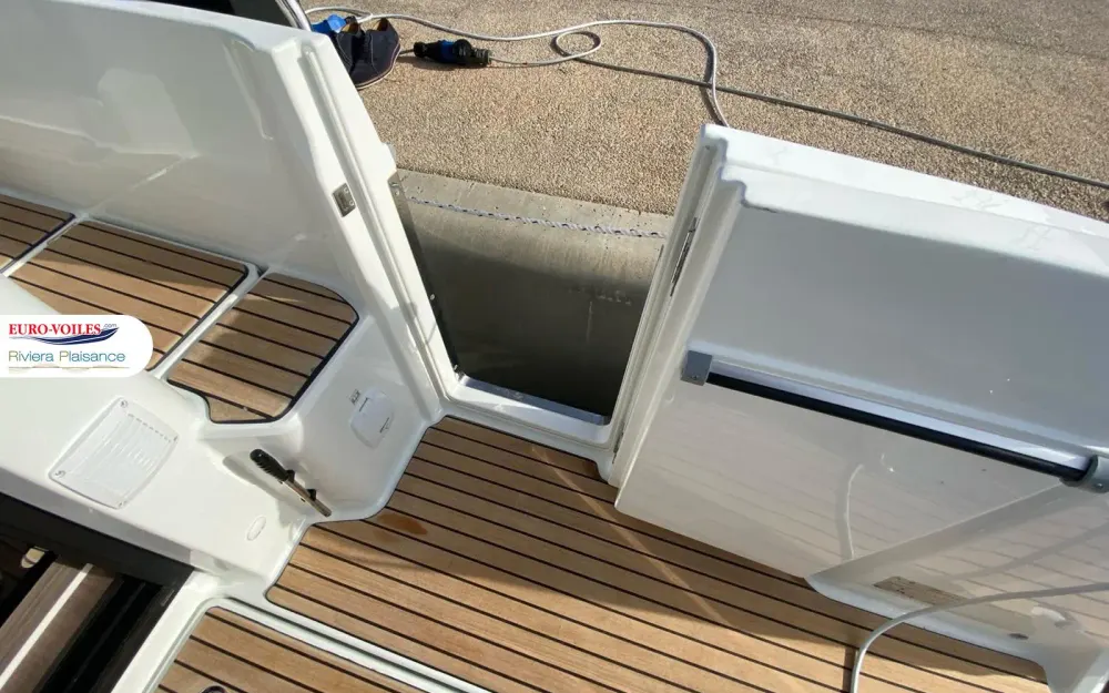 slider 5 Jeanneau Merry Fisher 895 Serie 2