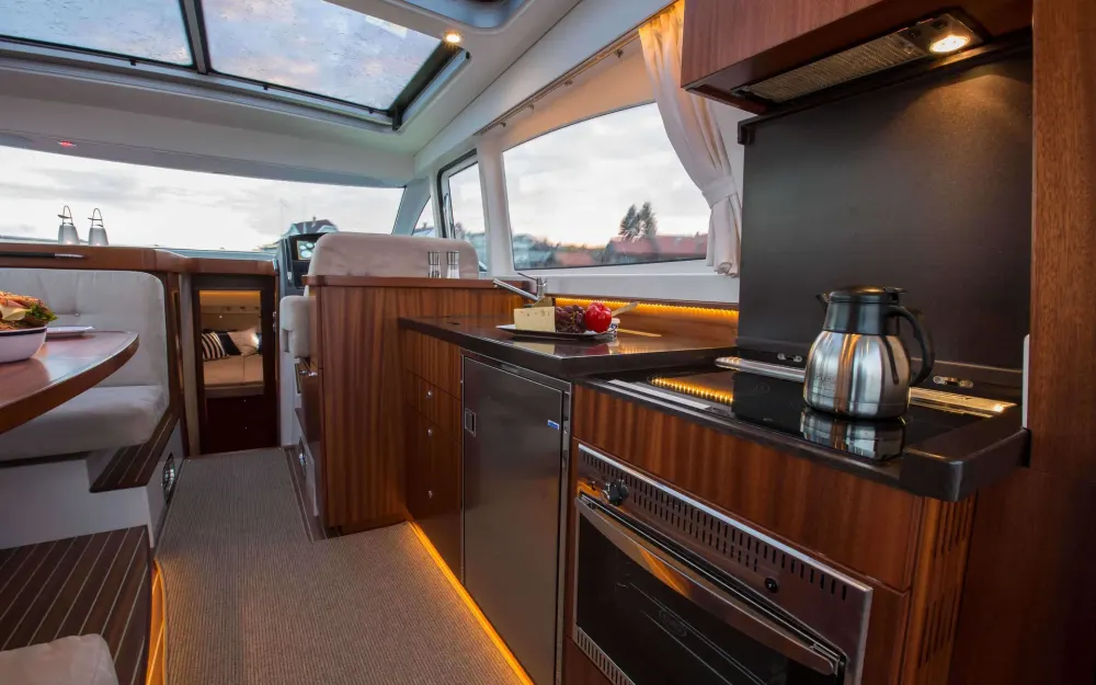 slider 2 Nimbus  405 Coupe