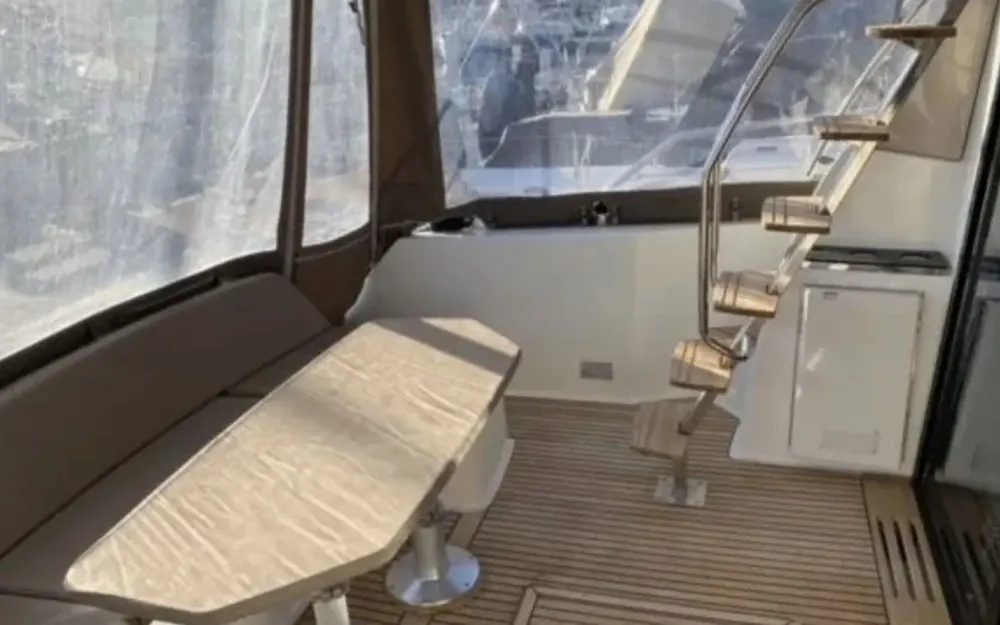 slider 24 Jeanneau Prestige 450 Fly