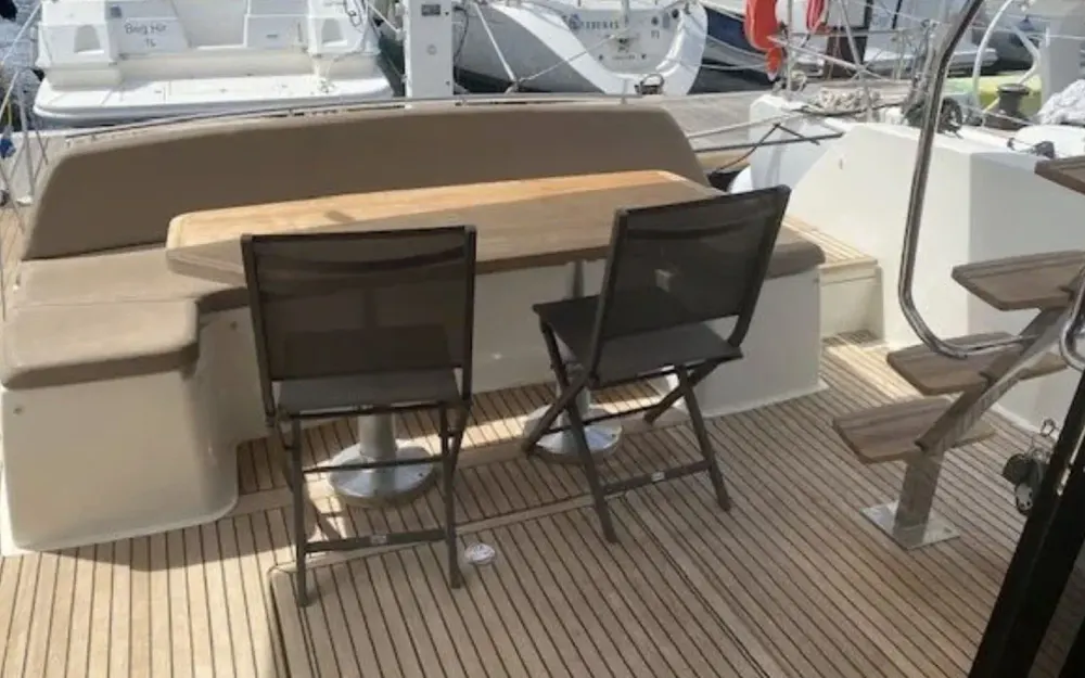 slider 25 Jeanneau Prestige 450 Fly