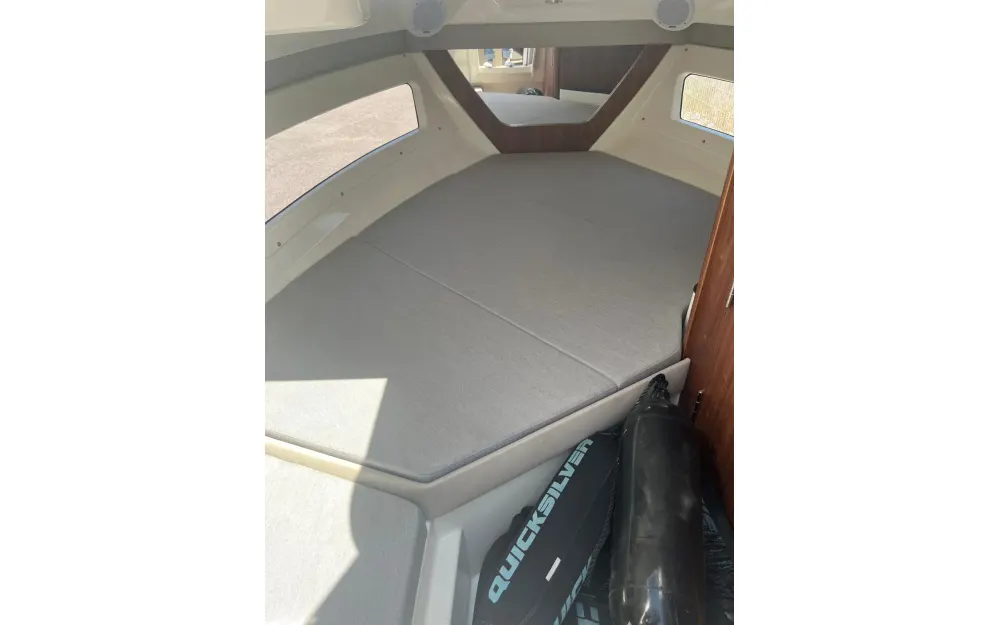 slider 3 Quicksilver Activ 755 Cruiser