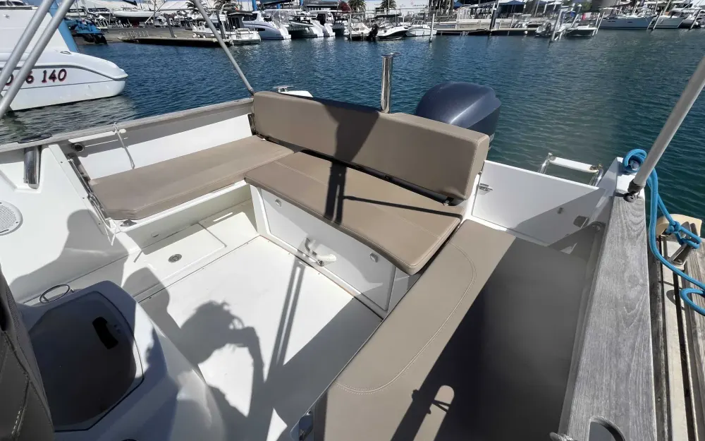 slider 2 Jeanneau Cap Camarat 7.5 CC