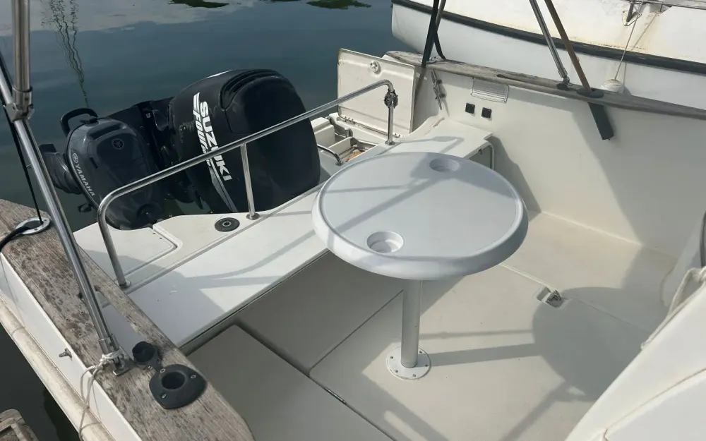 slider 1 Beneteau Antares 650