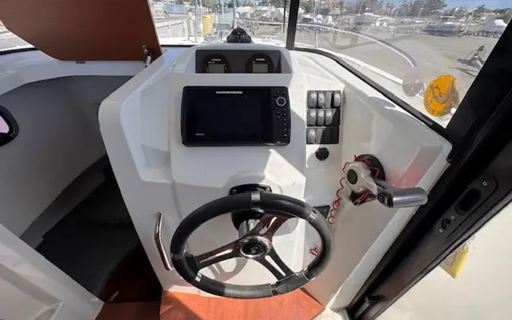 slider 6 Beneteau Barracuda 7