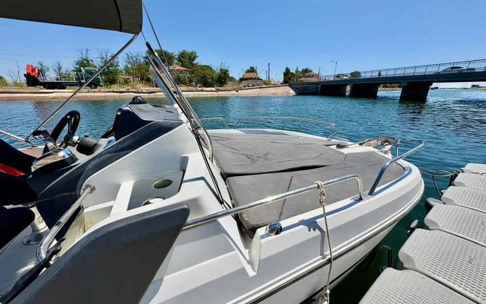 slider 3 Beneteau Flyer 6.6 SUNdeck