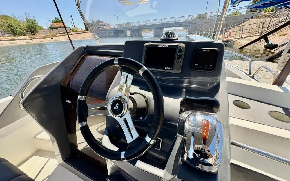 slider 7 Beneteau Flyer 6.6 SUNdeck