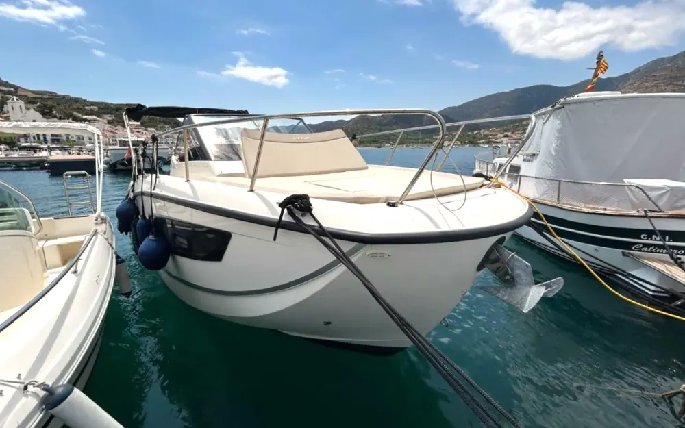slider 2 Quicksilver Activ 875 Sundeck
