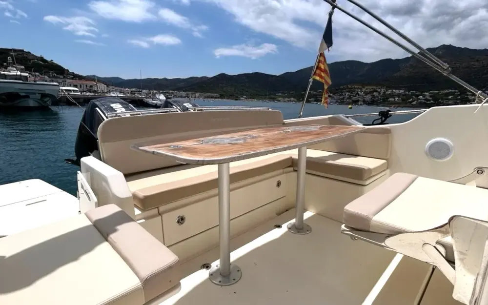 slider 5 Quicksilver Activ 875 Sundeck