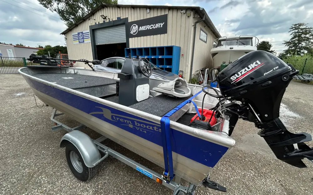 slider 1 Extreme Boats XV 14