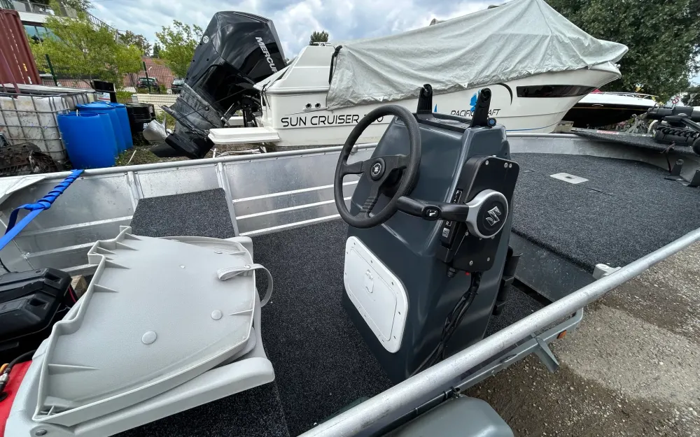slider 3 Extreme Boats XV 14