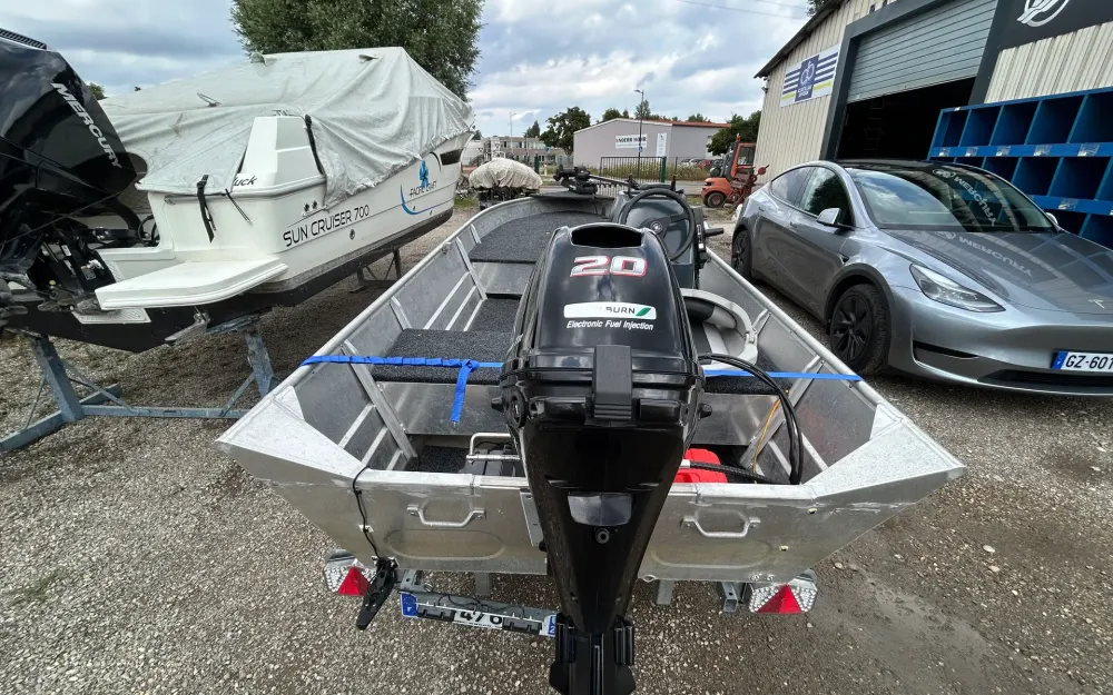 slider 4 Extreme Boats XV 14
