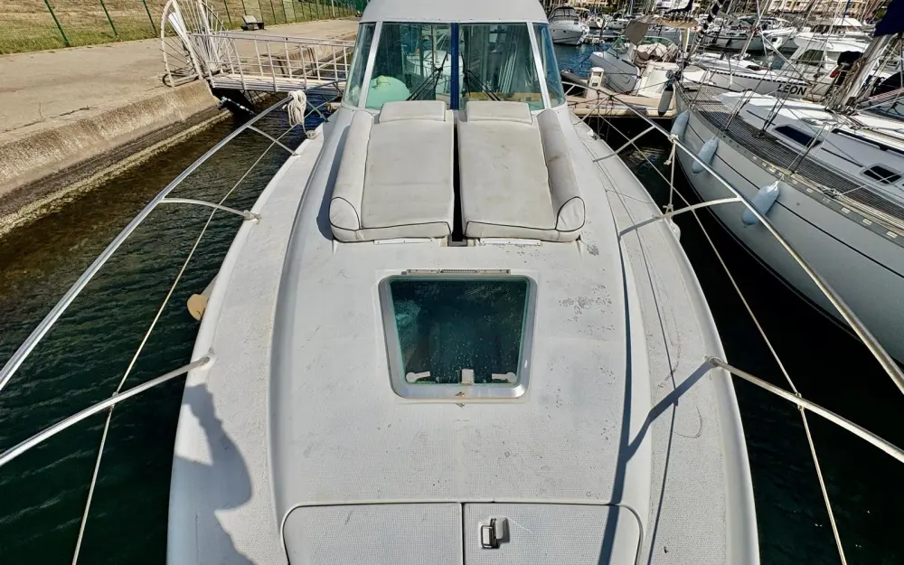 slider 9 Beneteau Flyer 10