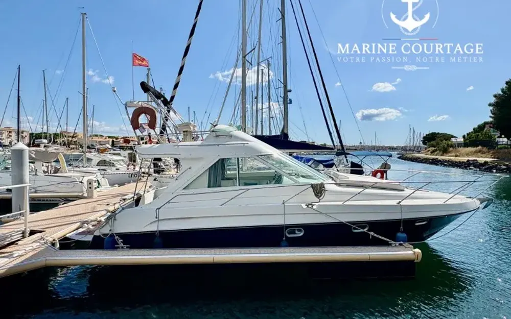 slider 0 Beneteau Flyer 10