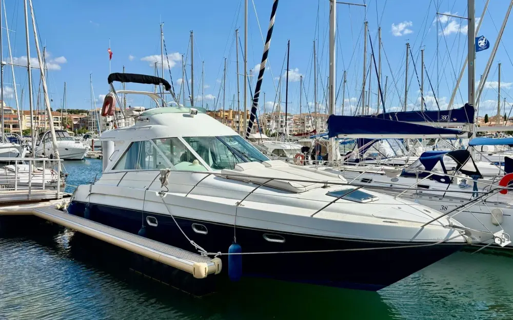 slider 2 Beneteau Flyer 10
