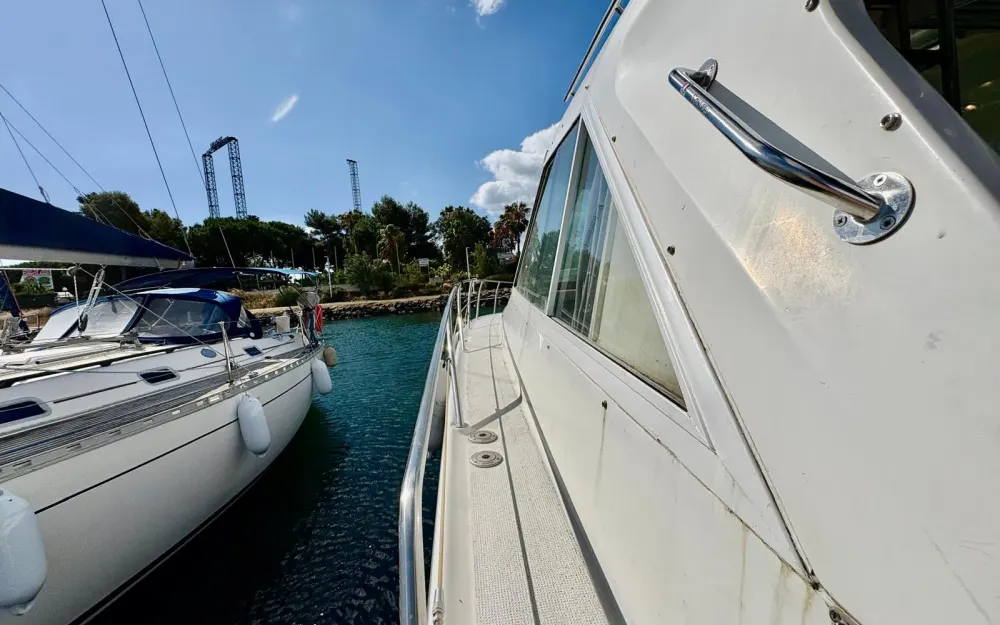 slider 5 Beneteau Flyer 10