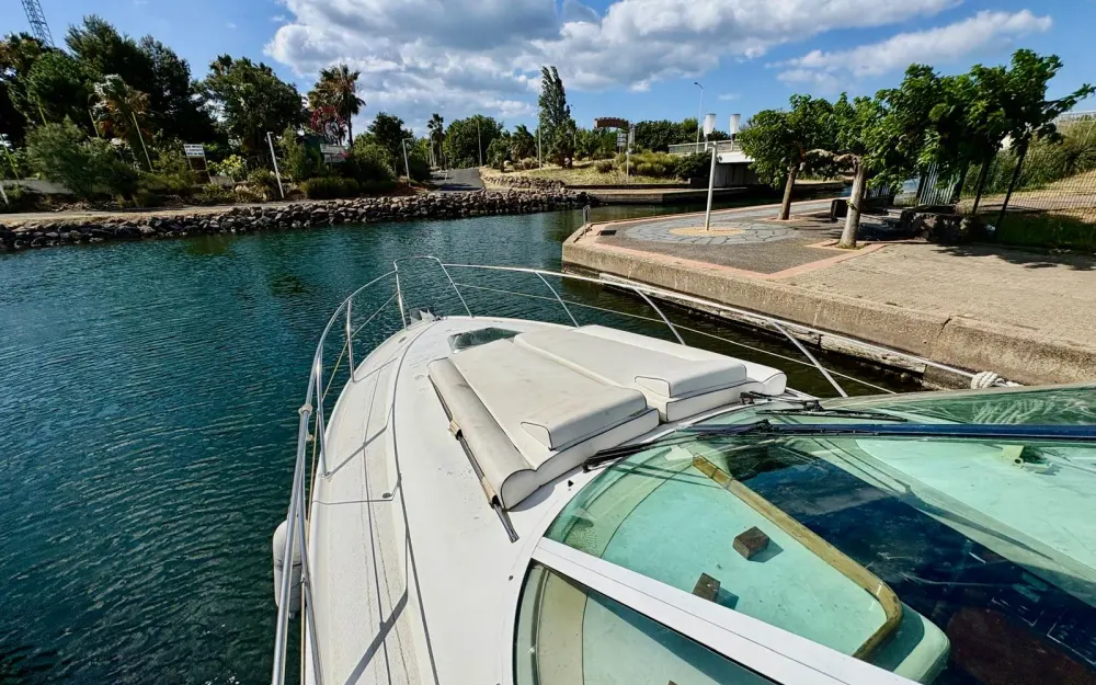 slider 6 Beneteau Flyer 10