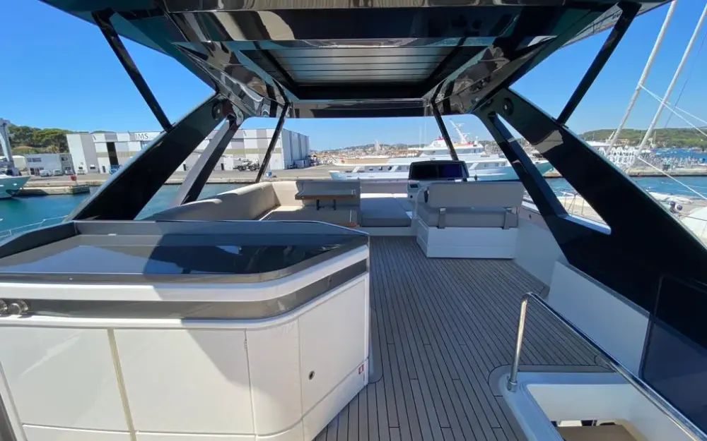 slider 3 Ferretti  720
