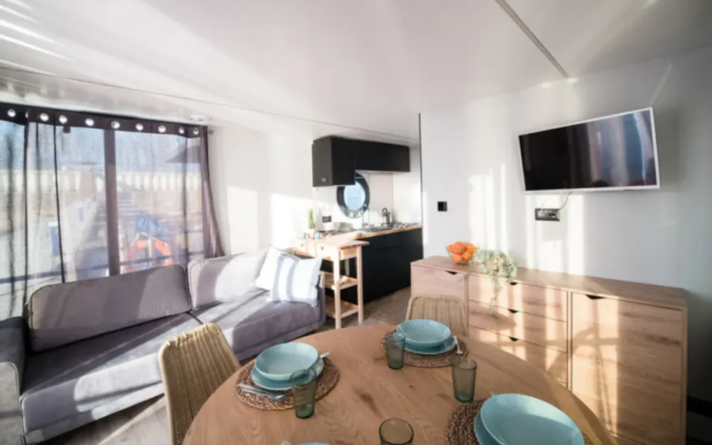 slider 2 La Mare Apartboat L long