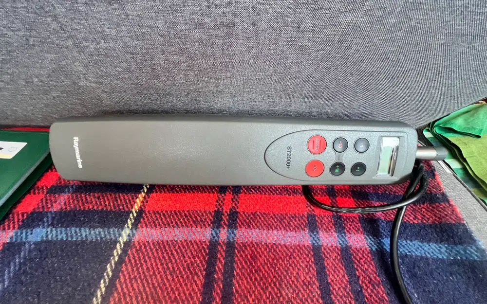 slider 28 Dufour 2800