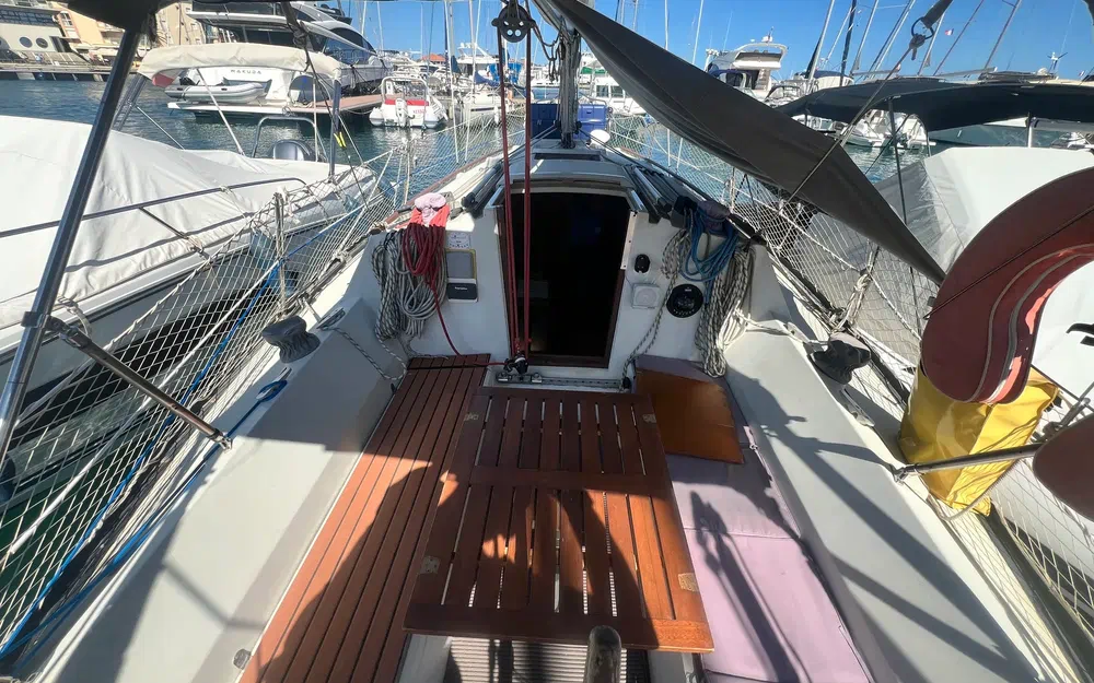 slider 32 Dufour 2800