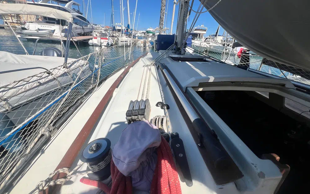 slider 35 Dufour 2800