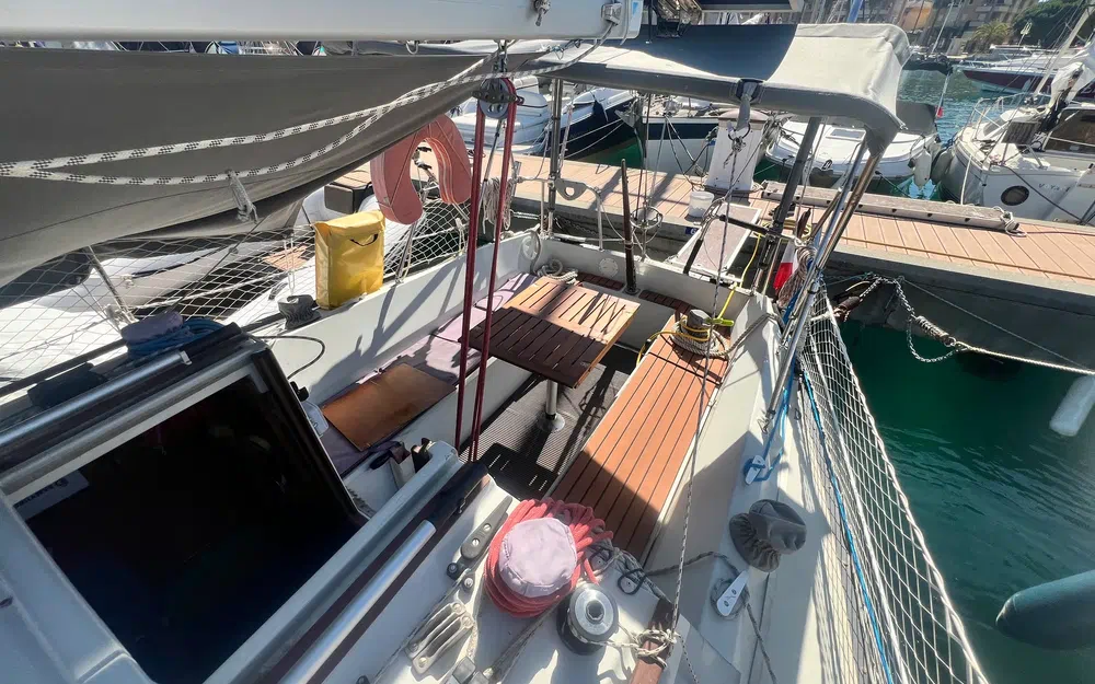 slider 43 Dufour 2800