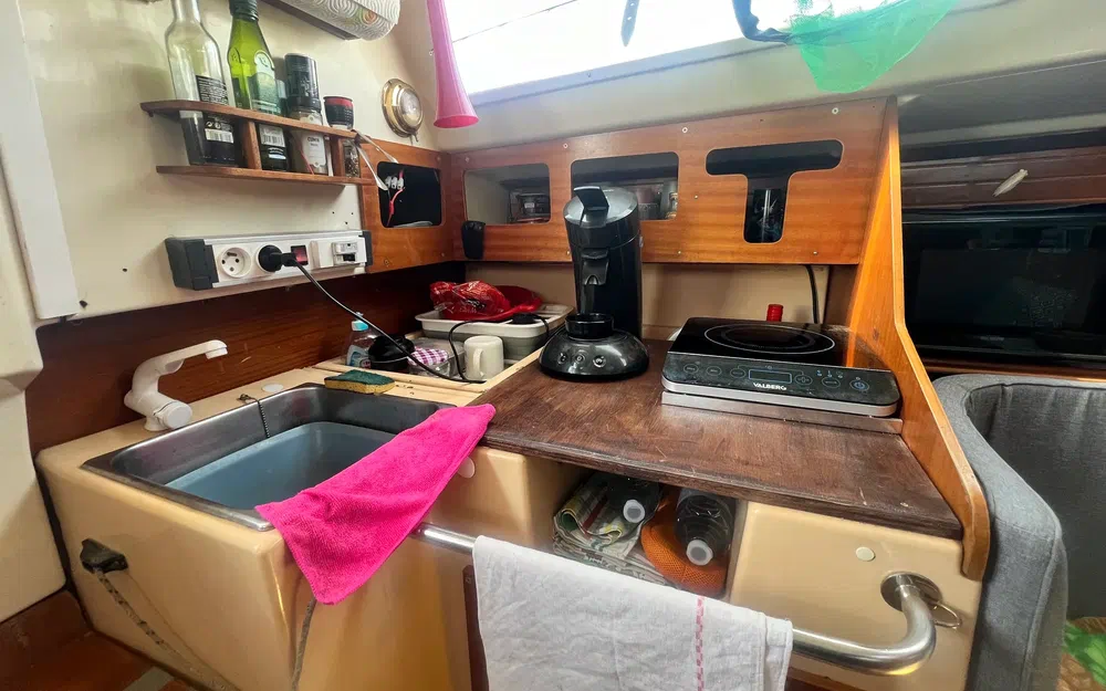 slider 4 Dufour 2800