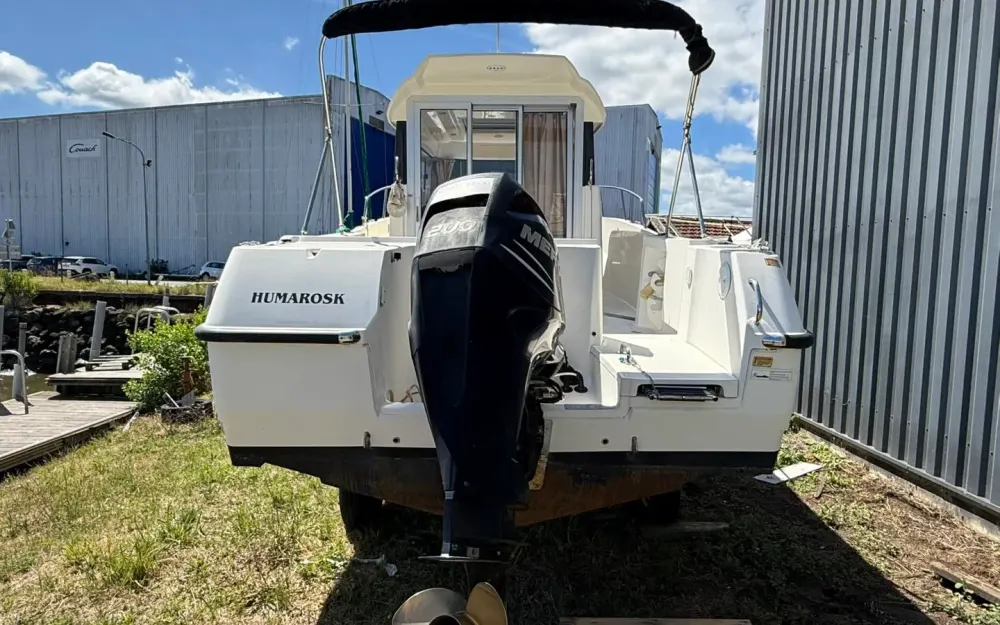 slider 18 Quicksilver  755 Pilothouse