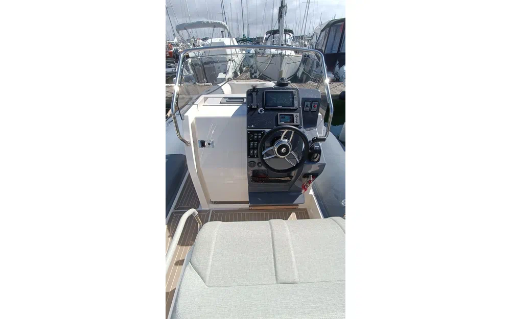 slider 2 Capelli Tempest 800