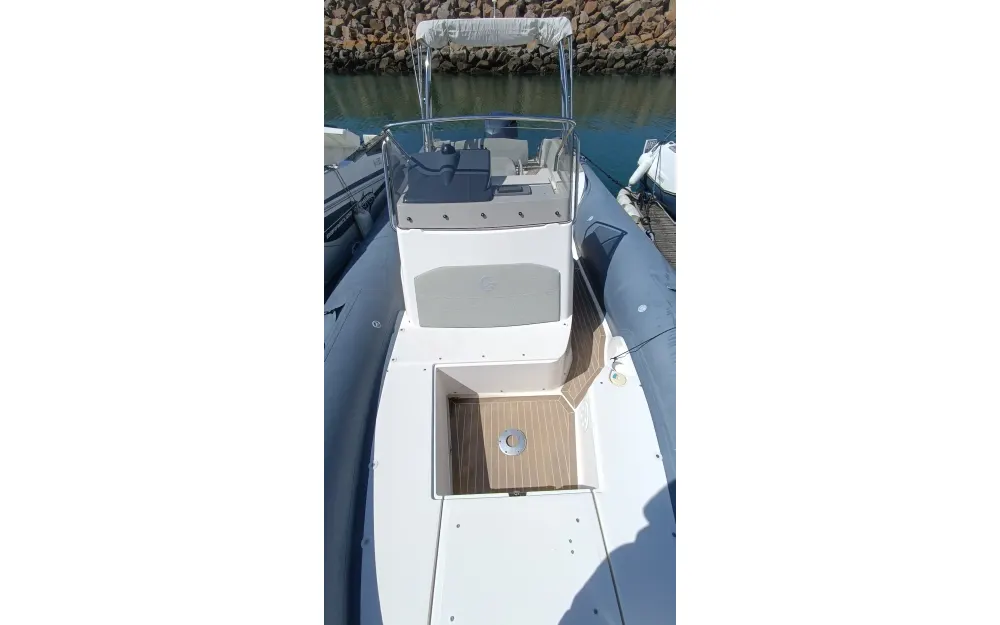 slider 5 Capelli Tempest 800Open