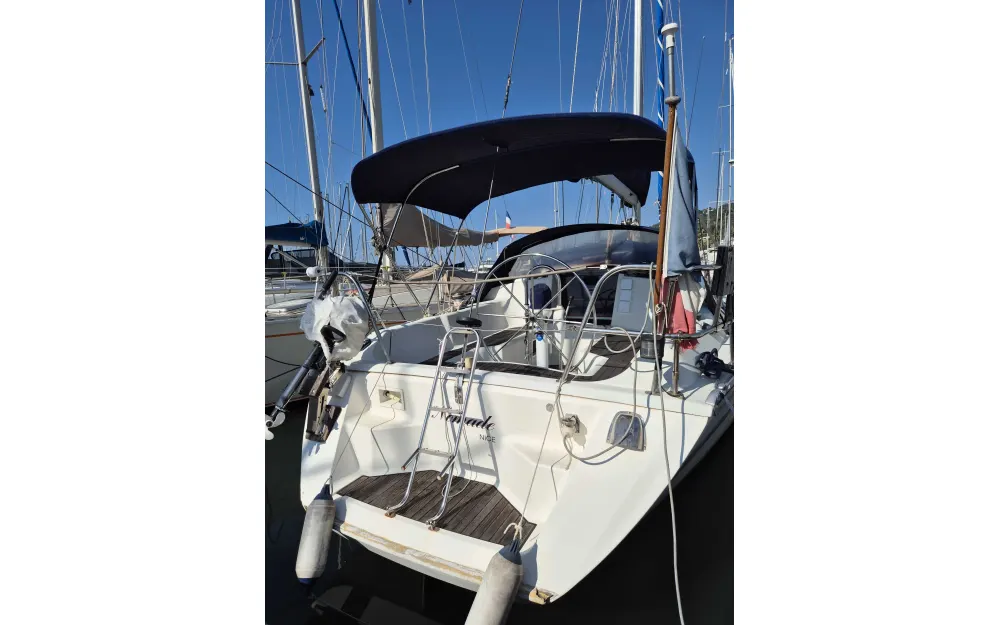 slider 1 Jeanneau Voyage 11.20