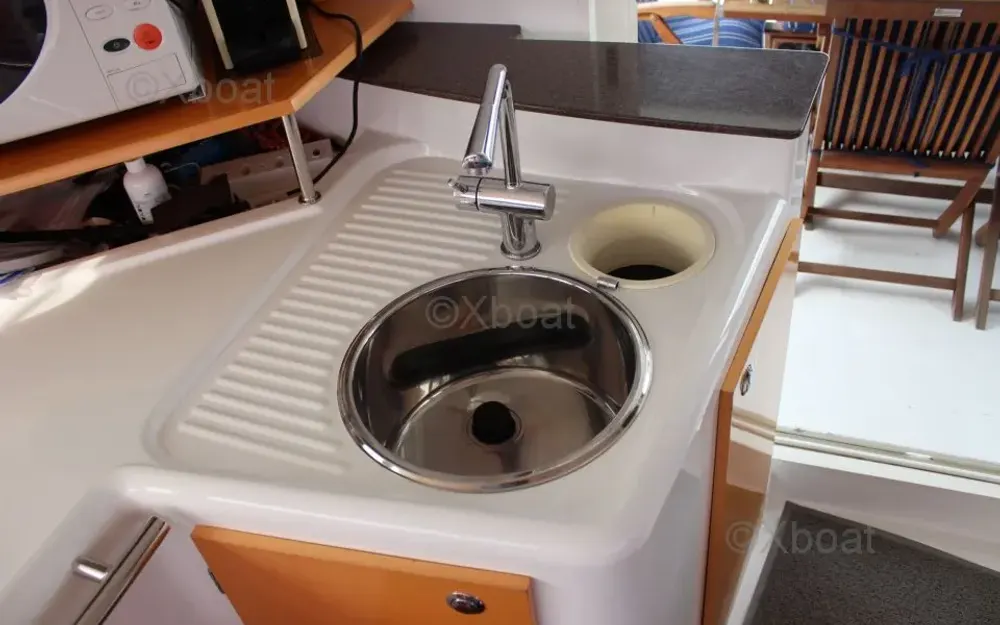 slider 9 Fountaine Pajot Highland 35 Pilot