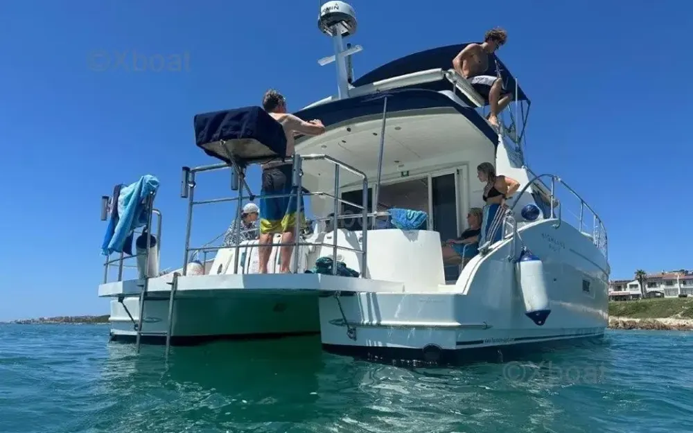 slider 3 Fountaine Pajot Highland 35 Pilot