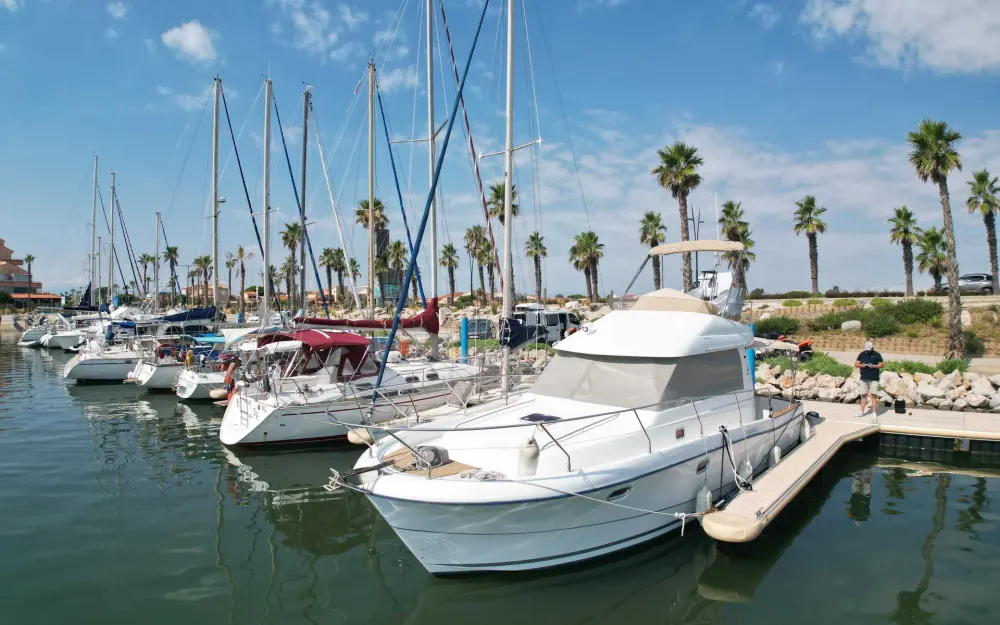 slider 0 Beneteau Antares 10.80