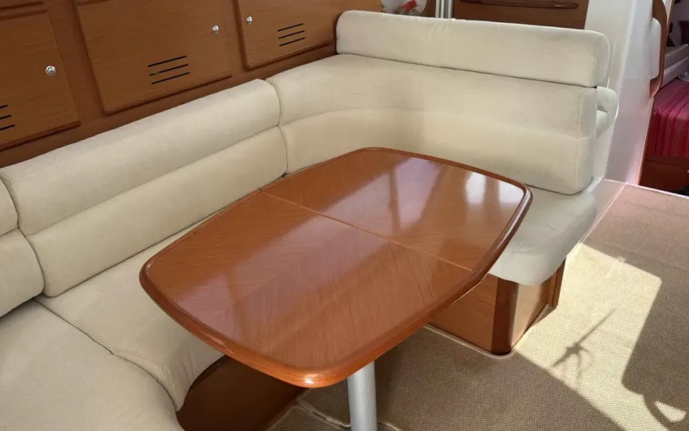 slider 20 Beneteau Antares 10.80