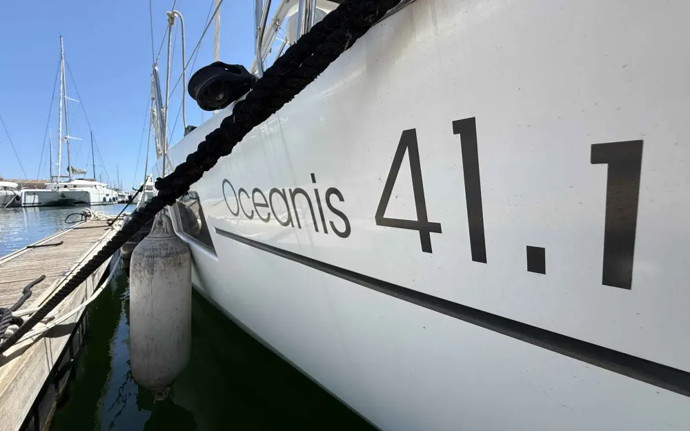 slider 10 Beneteau Oceanis 41.1