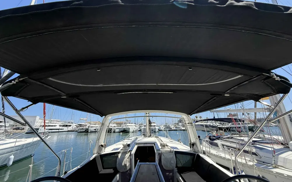 slider 5 Beneteau Oceanis 41.1