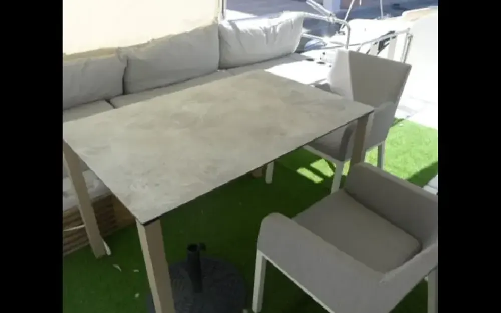 slider 13 Fountaine Pajot My 40
