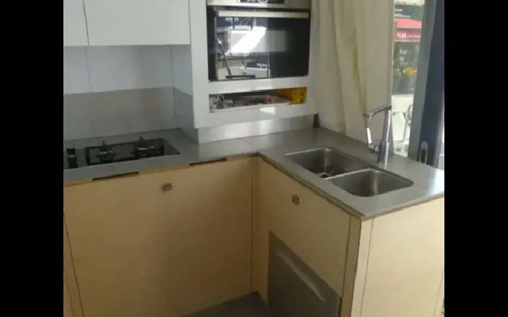 slider 21 Fountaine Pajot My 40