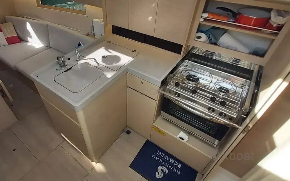 slider 11 Beneteau Oceanis 34.1
