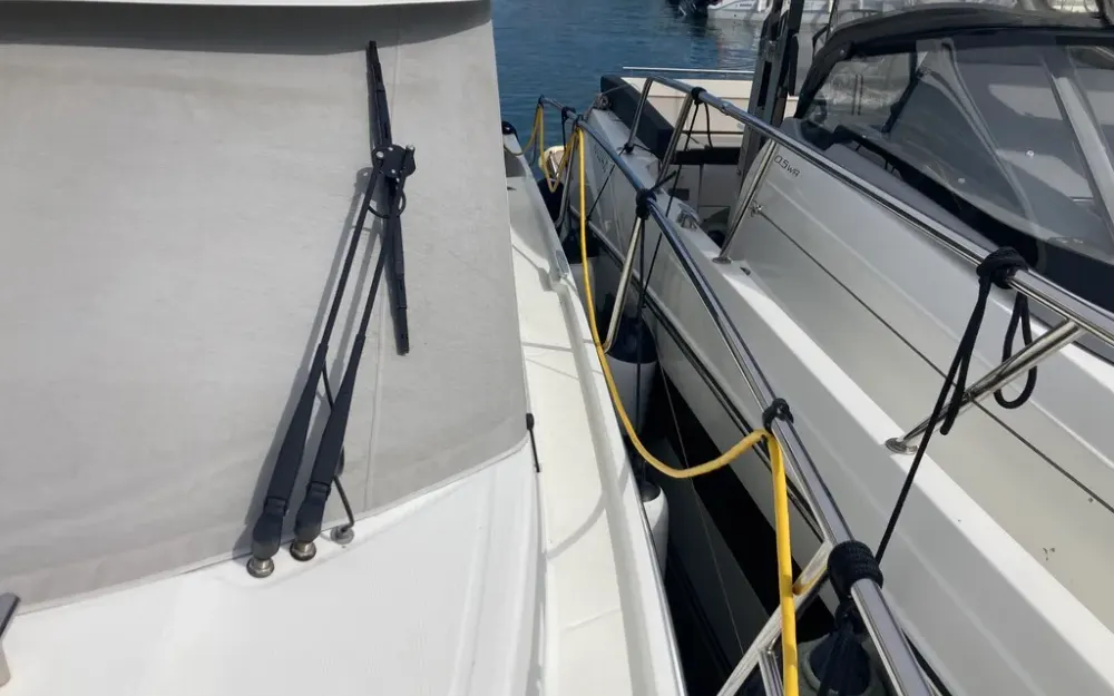 slider 31 Jeanneau Merry Fisher 895