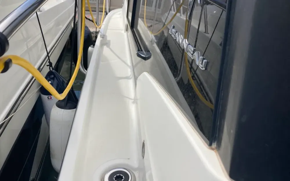 slider 32 Jeanneau Merry Fisher 895