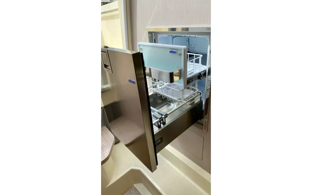 slider 8 Invictus  270 CX