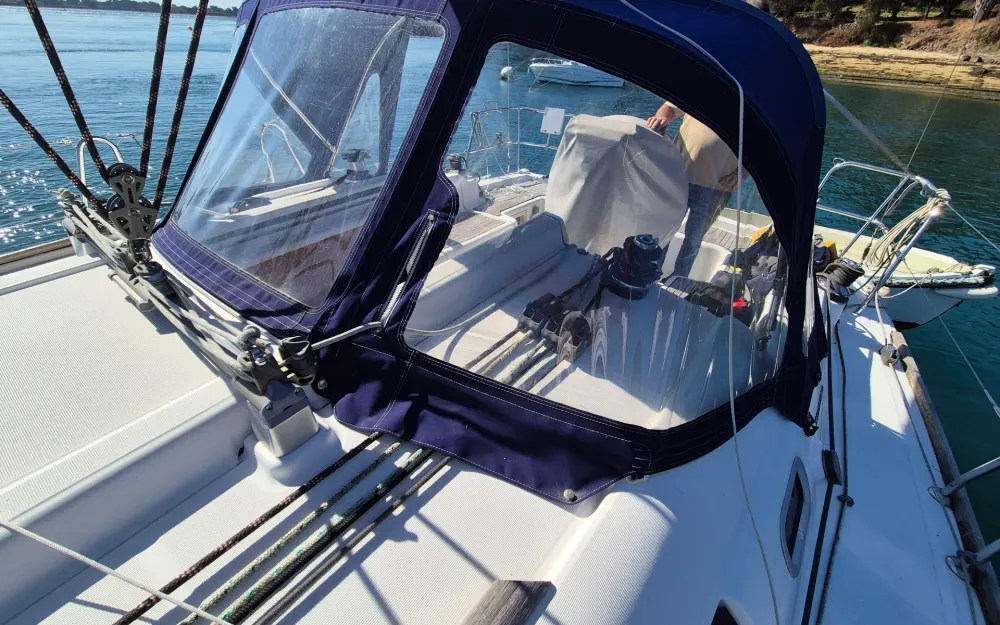 slider 16 Beneteau Oceanis 34