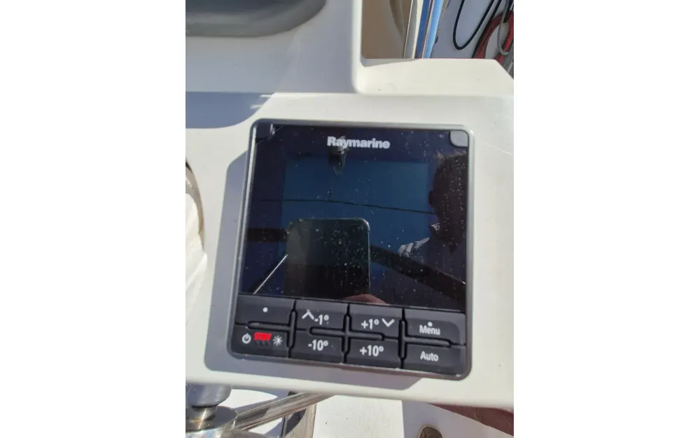 slider 18 Beneteau Oceanis 34