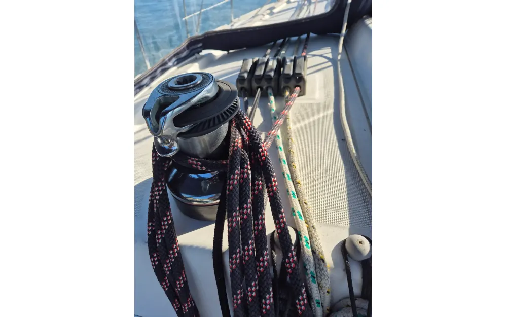 slider 15 Beneteau Oceanis 34