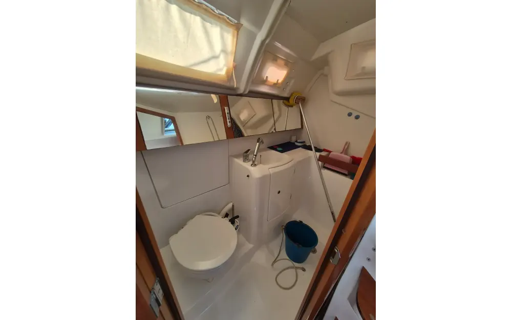 slider 4 Beneteau Oceanis 34