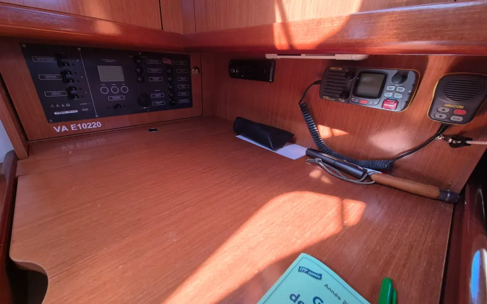 slider 7 Beneteau Oceanis 34