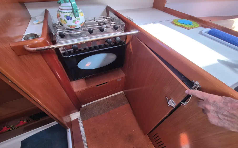 slider 9 Beneteau Oceanis 34