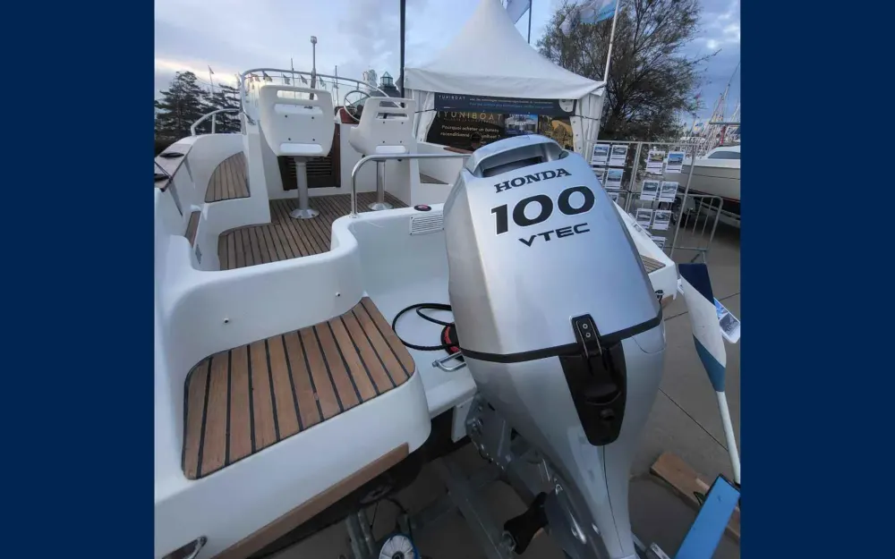 slider 3 Jeanneau Cap Camarat 5.5 WA